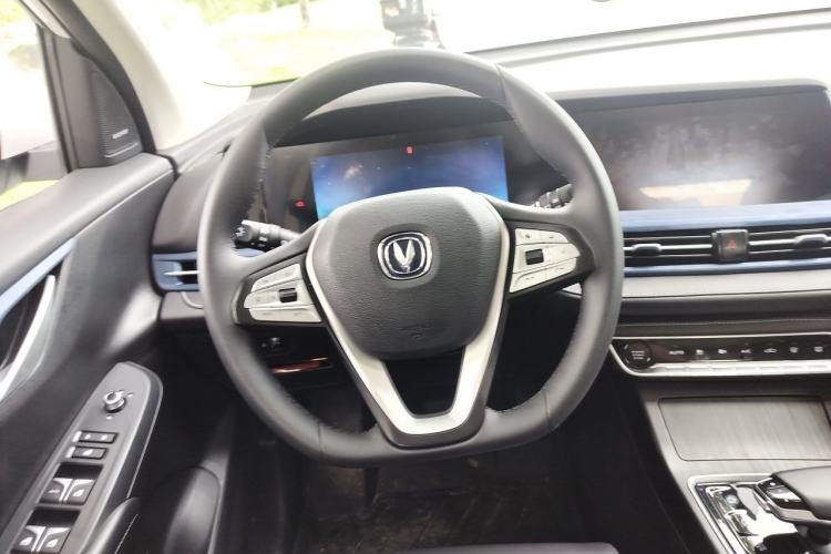 Used CHANGAN CS55 Electric Version 2020 Ultra-Long Range Luxury Edition Steering Wheel