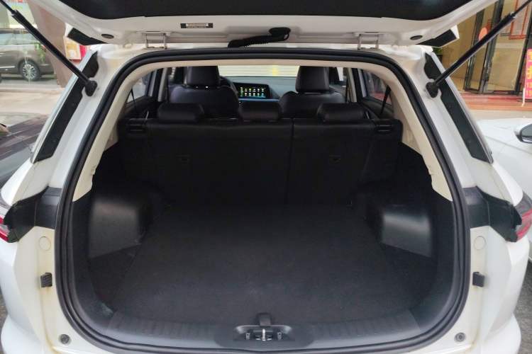 Used CHANGAN CS55 Electric Version 2020 Standard Range Smart Enjoyment Version Trunk
