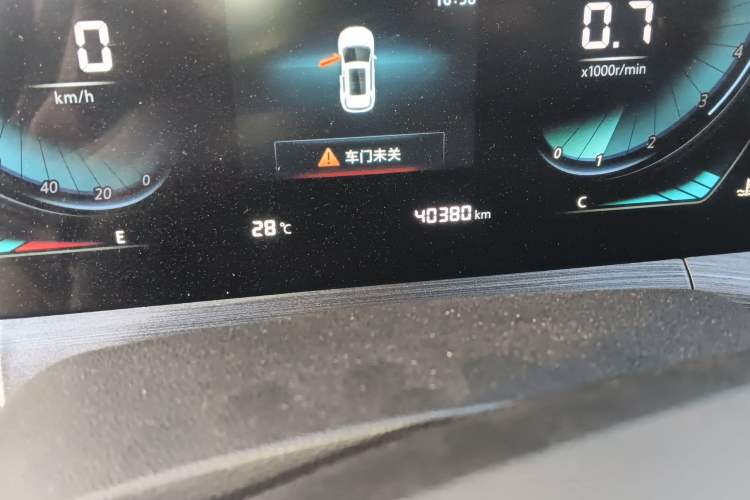 Used CHANGAN CS55PLUS 2020 1.5T Manual Colorful Model Odometer Close Up