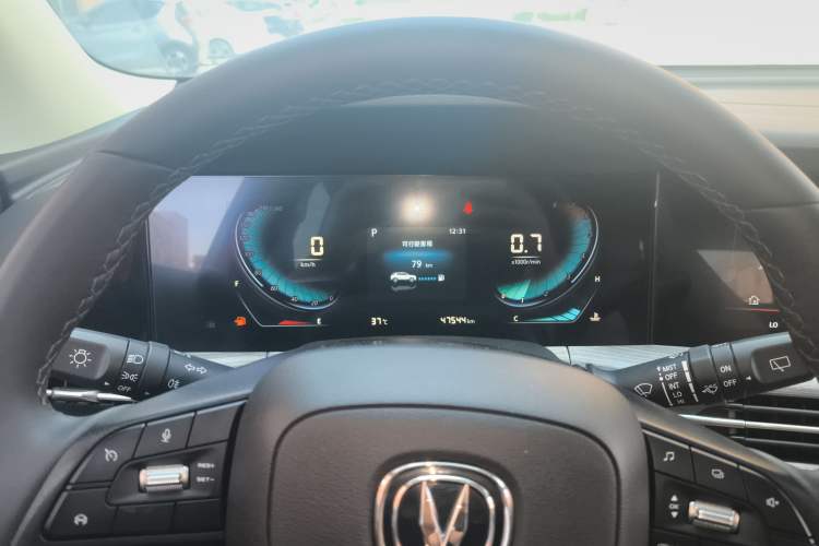 Used CHANGAN CS55PLUS 2021 Blue Whale Edition 1.5T DCT Luxury Model Instrument Cluster