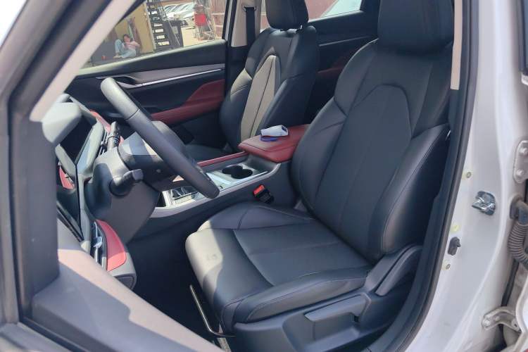 Used CHANGAN CS55PLUS 2022 Blue Whale Edition 1.5T Manual Luxury Model Left Front Seat