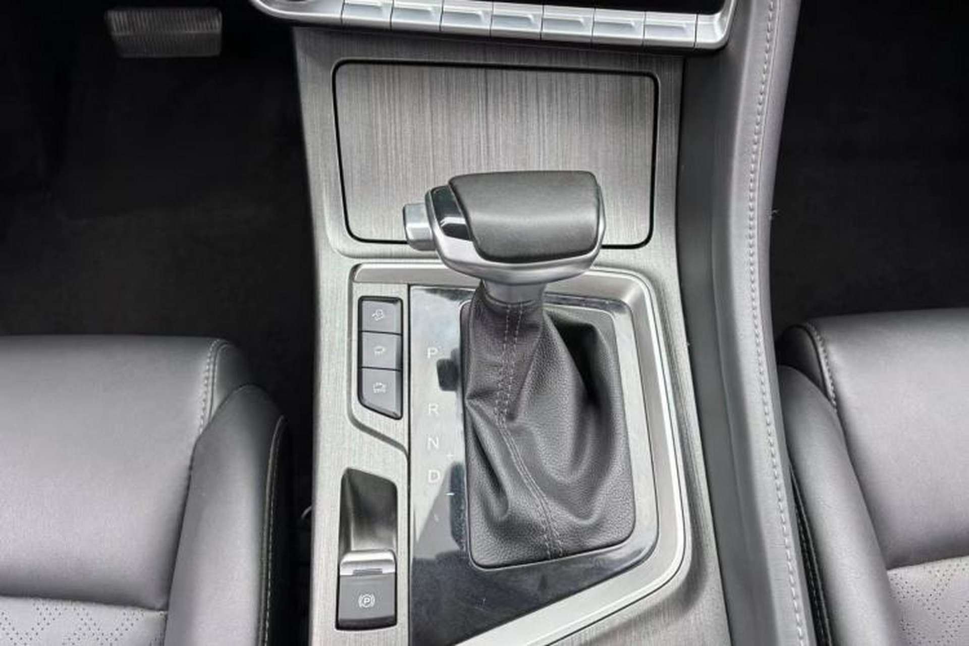 Used CHANGAN CS55PLUS 2020 1.5T Automatic Xuan Dong Edition Gear Lever