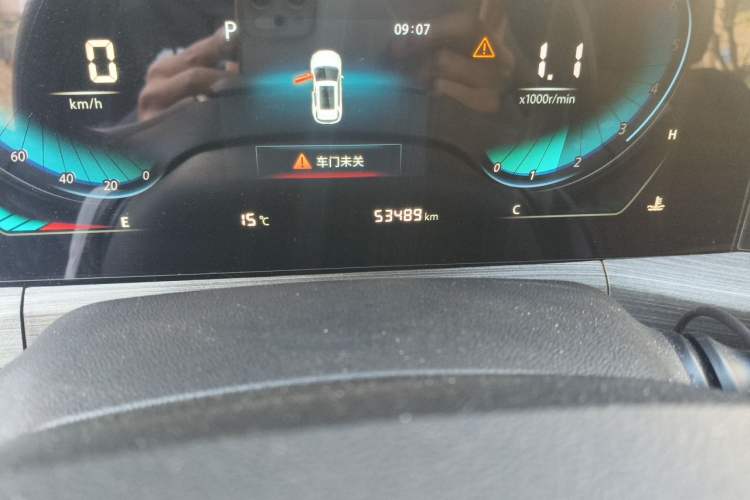 Used CHANGAN CS55PLUS 2020 1.5T Automatic Colorful Model Odometer Close Up