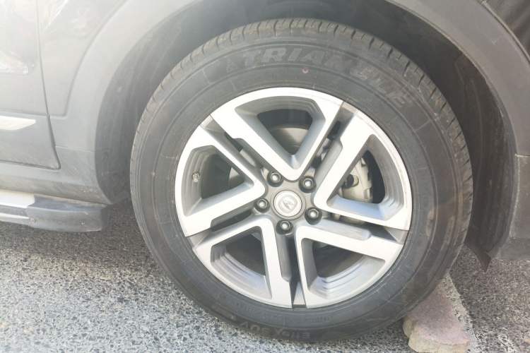 Used CHANGAN CS55PLUS 2020 1.5T Automatic Colorful Model Right Front Wheel Hub