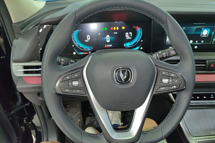 Used CHANGAN CS55PLUS 2020 1.5T Automatic Colorful Model Steering Wheel