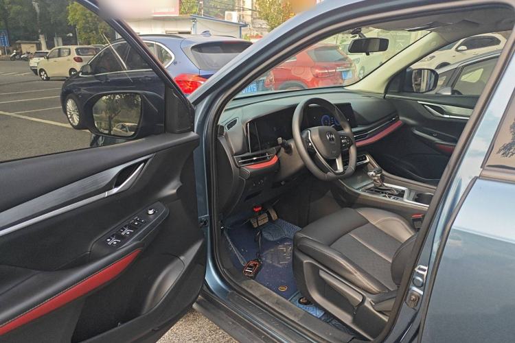 Used CHANGAN CS55PLUS 2020 1.5T Automatic Colorful Model Driver Seat