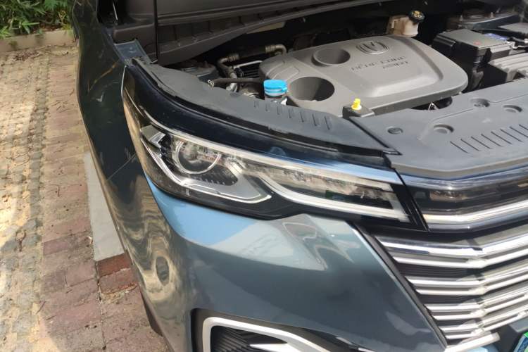Used CHANGAN CS55PLUS 2020 1.5T Automatic Colorful Model Exterior 6