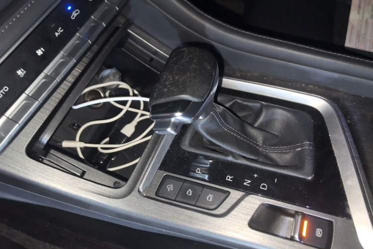 Used CHANGAN CS55PLUS 2020 1.5T Automatic Xuan Dong Edition Gear Lever