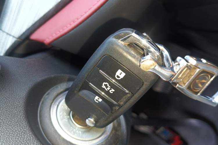 Used CHANGAN CS55PLUS 2020 1.5T Manual Colorful Model Interior 1
