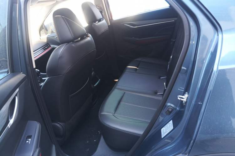 Used CHANGAN CS55PLUS 2020 1.5T Manual Colorful Model Interior 4