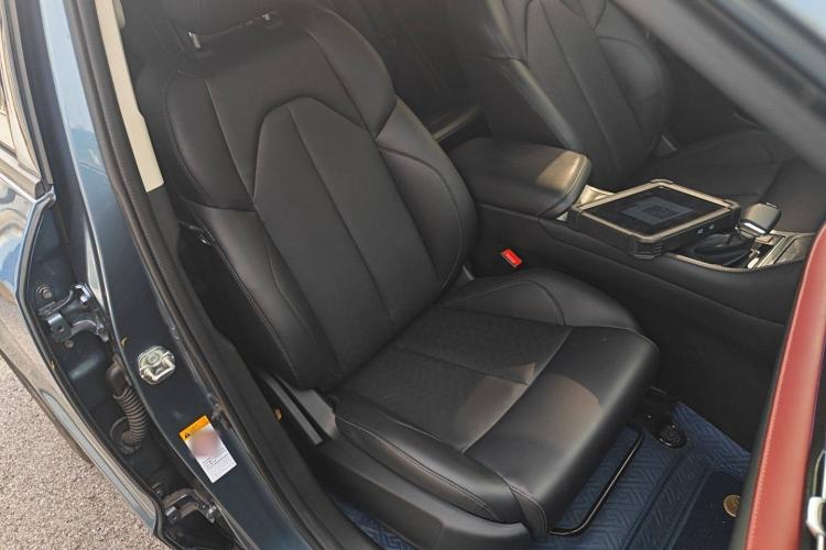 Used CHANGAN CS55PLUS 2020 1.5T Automatic Colorful Model Right Front Seat