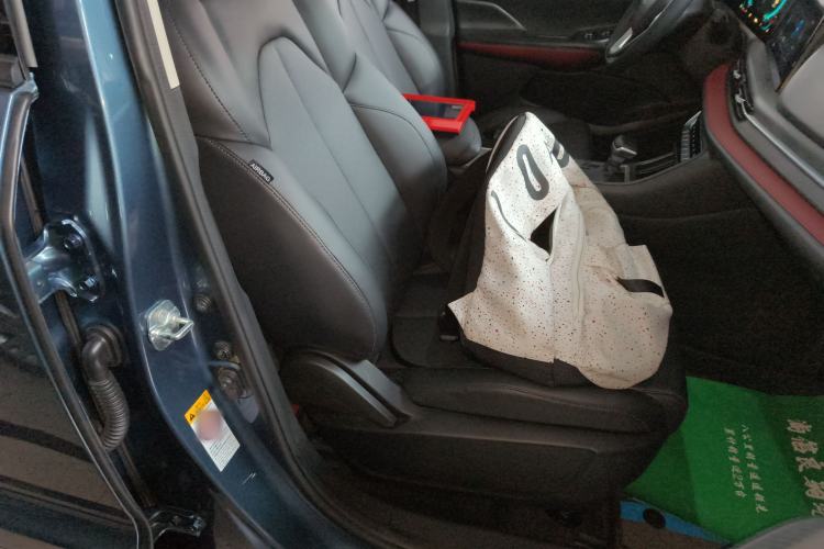 Used CHANGAN CS55PLUS 2020 1.5T Automatic Colorful Model Right Front Seat
