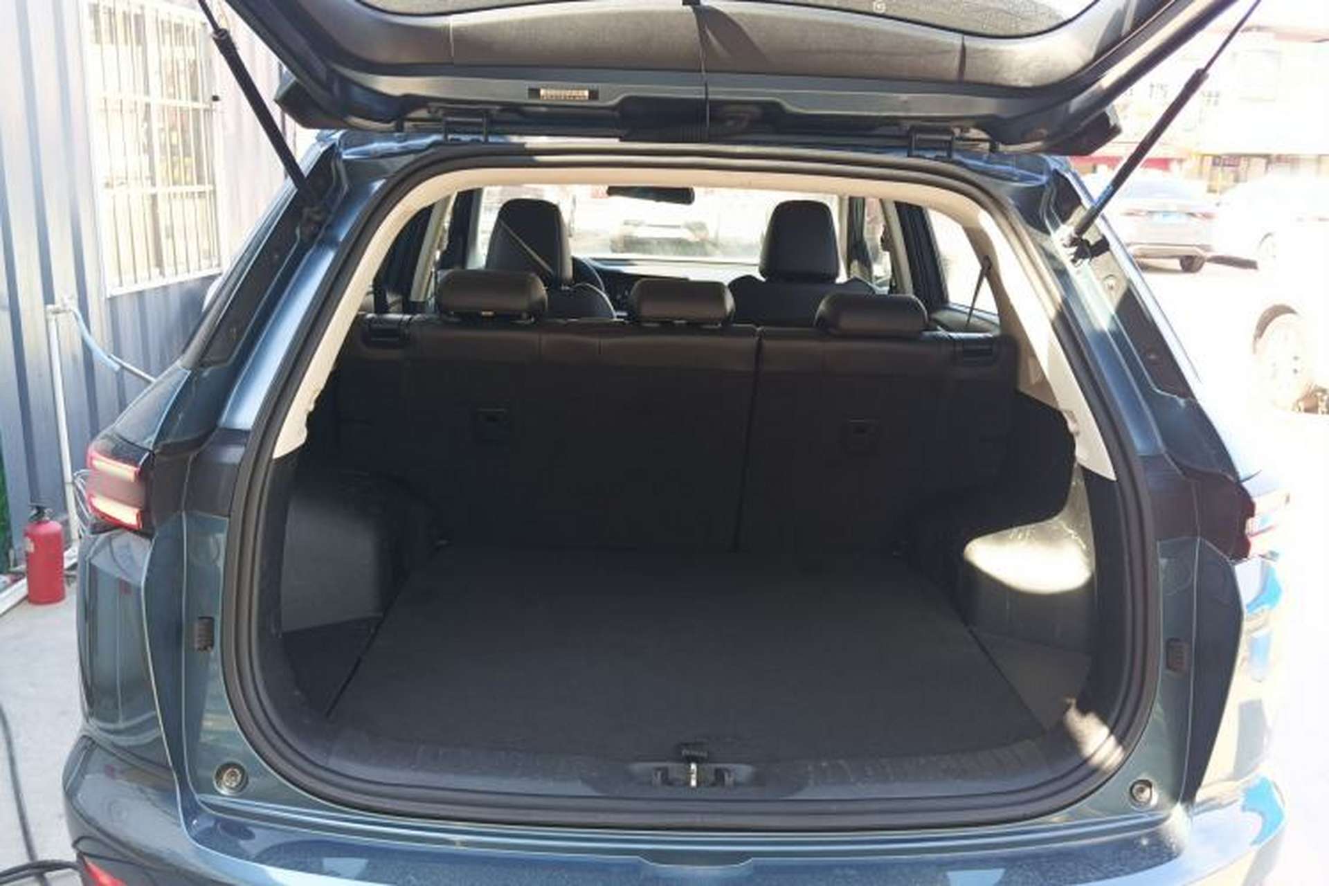 Used CHANGAN CS55PLUS 2020 1.5T Manual Colorful Model Trunk