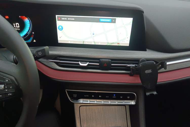 Used CHANGAN CS55PLUS 2020 1.5T Automatic Colorful Model Audio And AC Panel