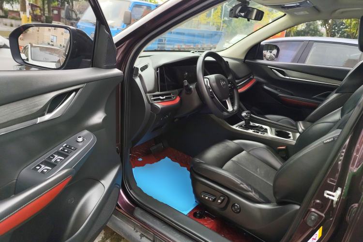 Used CHANGAN CS55PLUS 2020 1.5T Automatic Colorful Model Driver Seat
