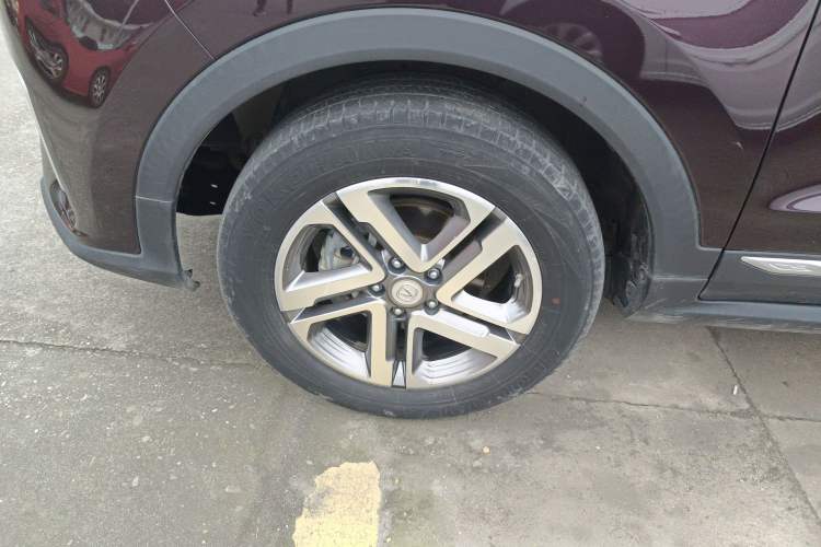 Used CHANGAN CS55PLUS 2020 1.5T Automatic Colorful Model Left Front Wheel Hub