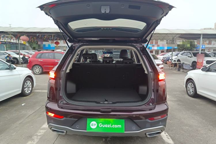 Used CHANGAN CS55PLUS 2020 1.5T Automatic Colorful Model Trunk