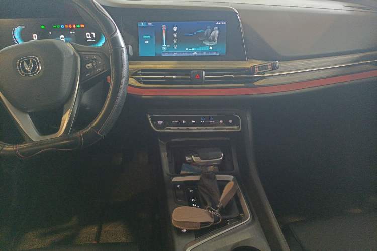 Used CHANGAN CS55PLUS 2020 1.5T Automatic Colorful Model Audio And AC Panel