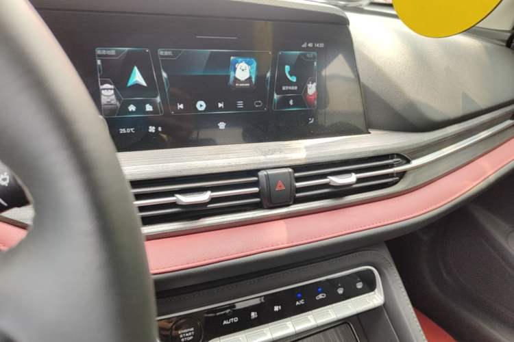 Used CHANGAN CS55PLUS 2020 1.5T Automatic Colorful Model Audio And AC Panel