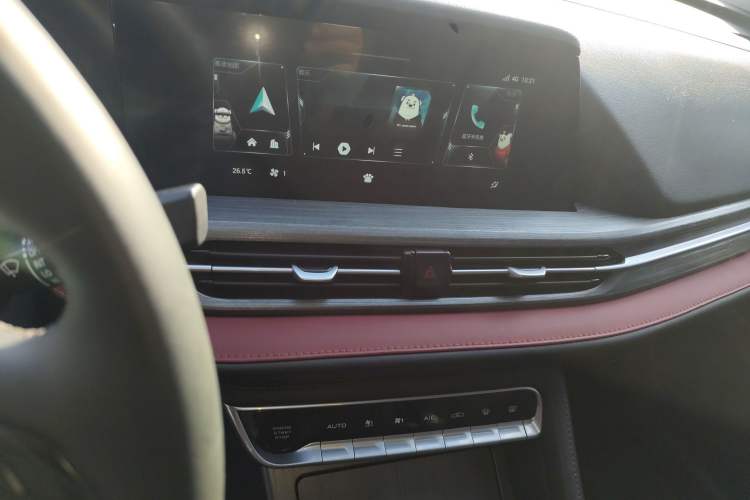 Used CHANGAN CS55PLUS 2020 1.5T Automatic Colorful Model Audio And AC Panel