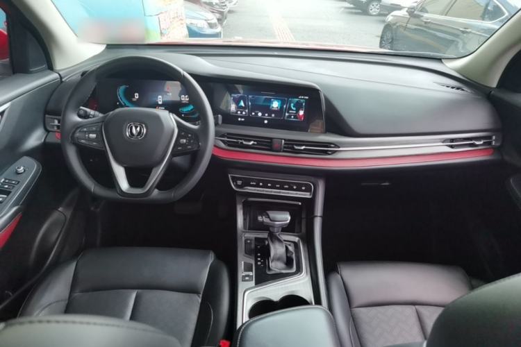Used CHANGAN CS55PLUS 2020 1.5T Automatic Colorful Model Center Console