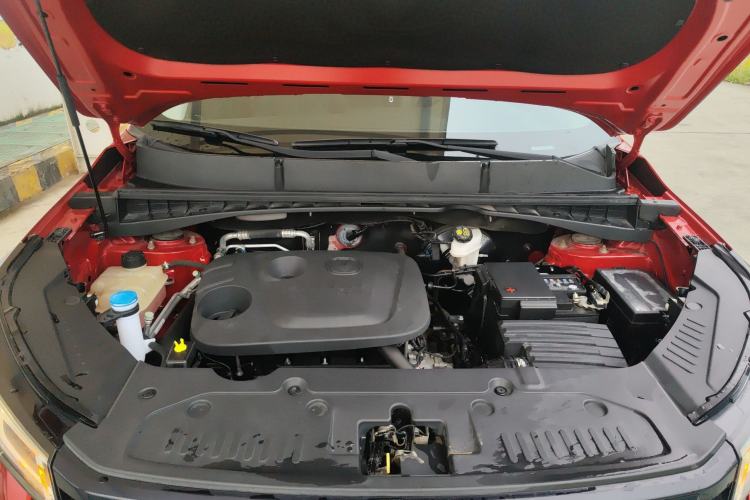 Used CHANGAN CS55PLUS 2020 1.5T Automatic Colorful Model Engine Bay