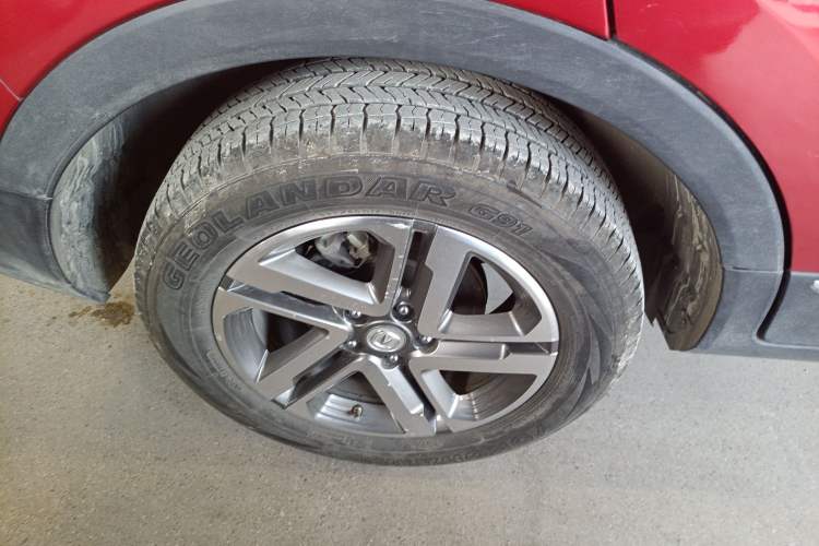 Used CHANGAN CS55PLUS 2020 1.5T Automatic Colorful Model Exterior 8