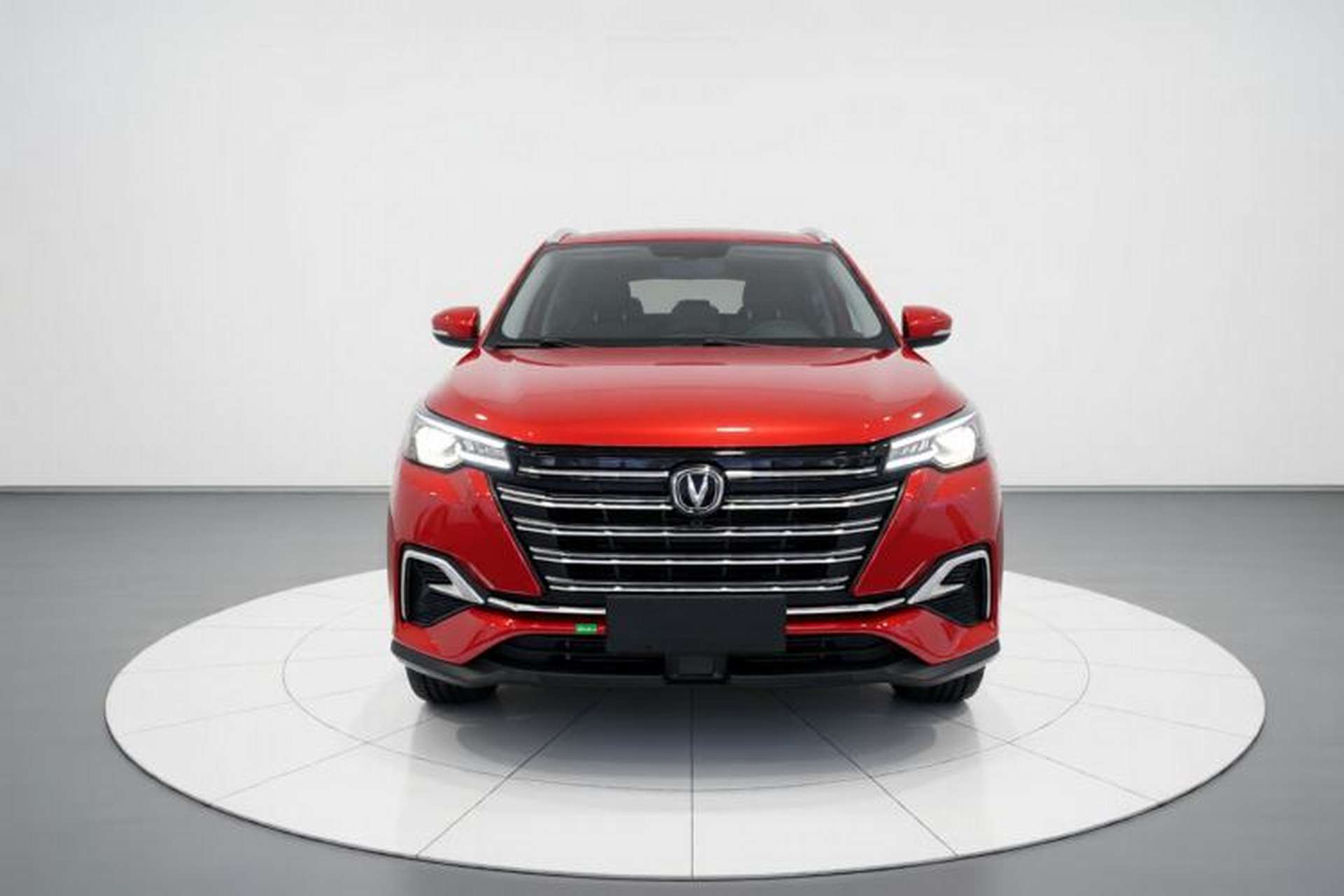 Used CHANGAN CS55PLUS 2020 1.5T Automatic Colorful Model Front