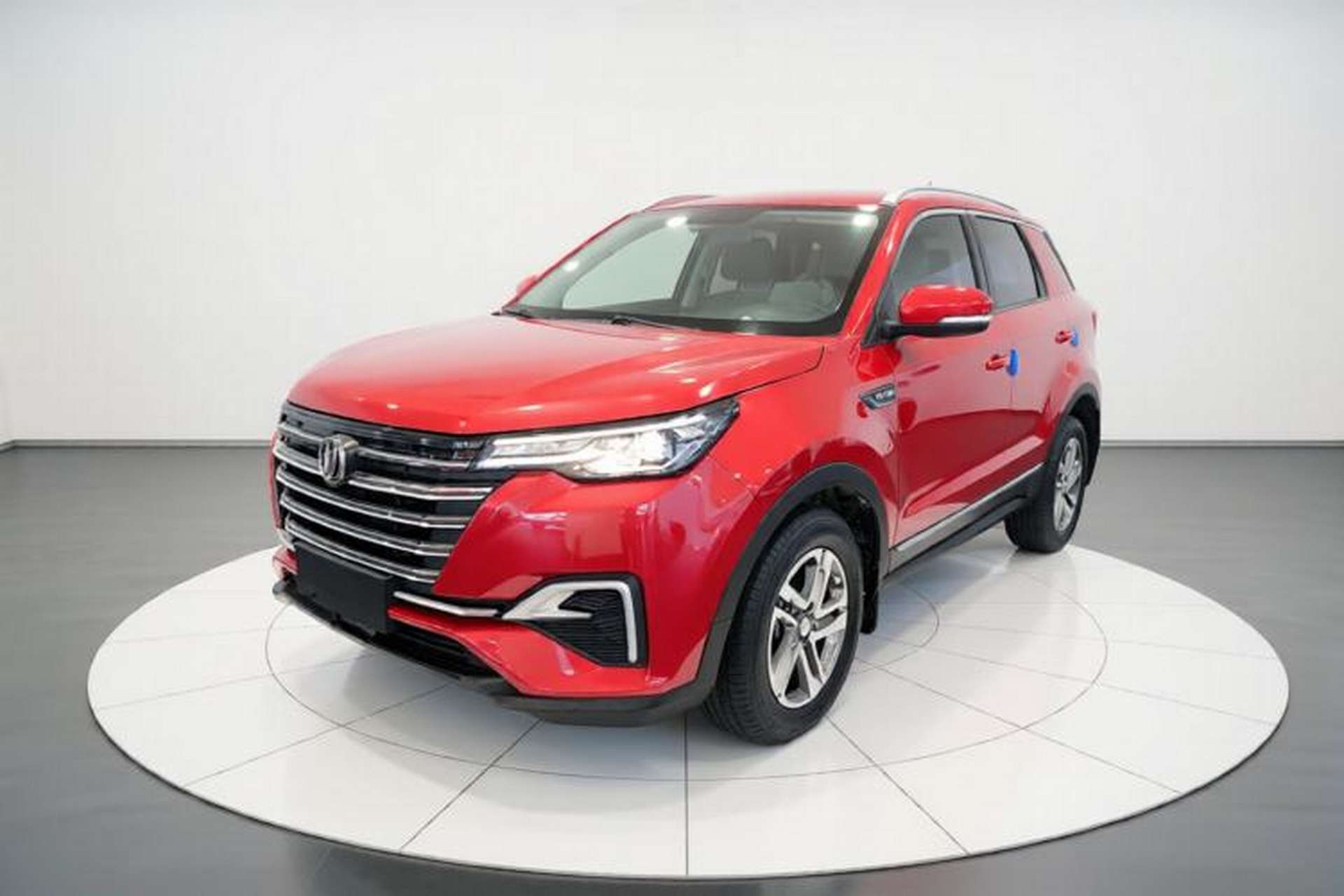 Used CHANGAN CS55PLUS 2020 1.5T Automatic Colorful Model Front Left 45 Deg
