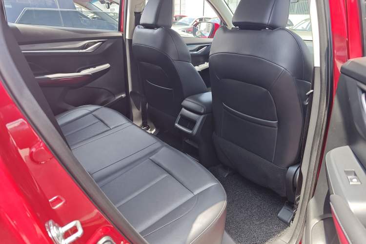 Used CHANGAN CS55PLUS 2020 1.5T Automatic Colorful Model Interior 10
