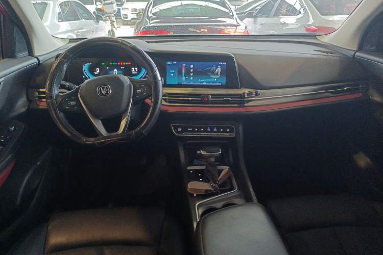 Used CHANGAN CS55PLUS 2020 1.5T Automatic Colorful Model Interior 2