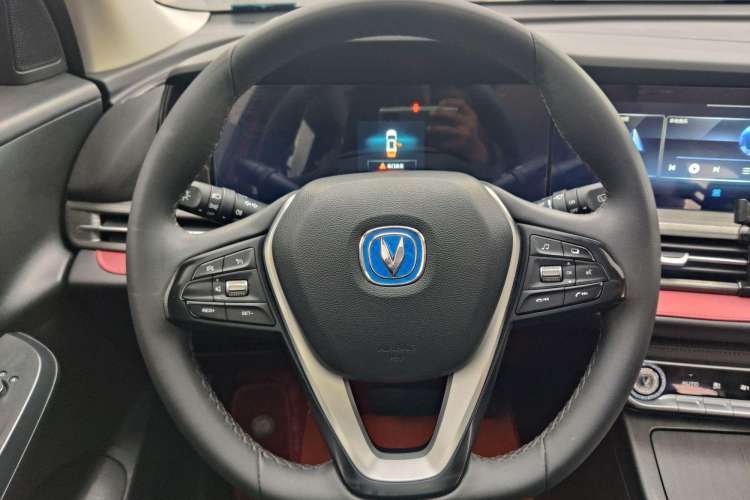 Used CHANGAN CS55PLUS 2020 1.5T Automatic Colorful Model Interior 2