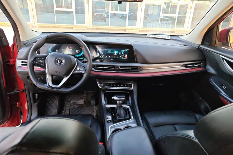 Used CHANGAN CS55PLUS 2020 1.5T Automatic Colorful Model Interior 3