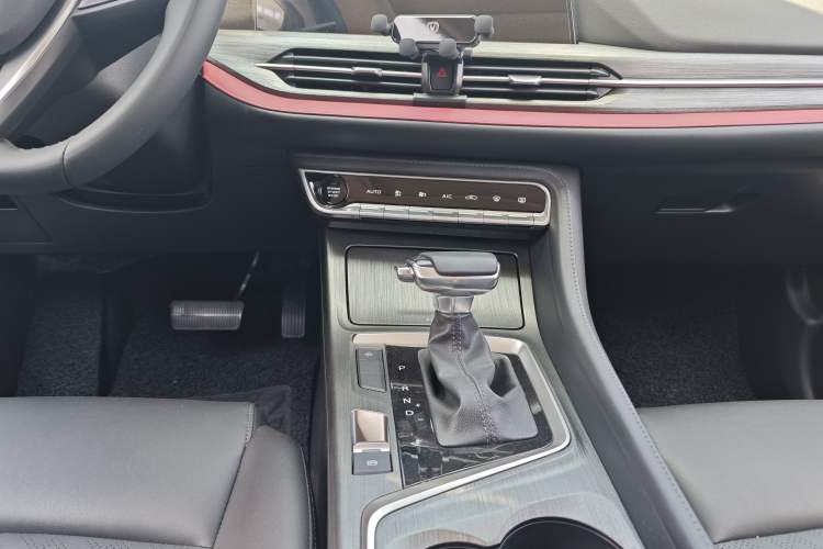 Used CHANGAN CS55PLUS 2020 1.5T Automatic Colorful Model Interior 3