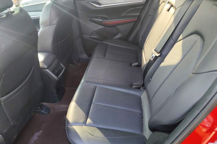 Used CHANGAN CS55PLUS 2020 1.5T Automatic Colorful Model Interior 4