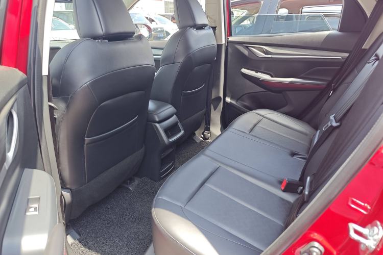 Used CHANGAN CS55PLUS 2020 1.5T Automatic Colorful Model Interior 5