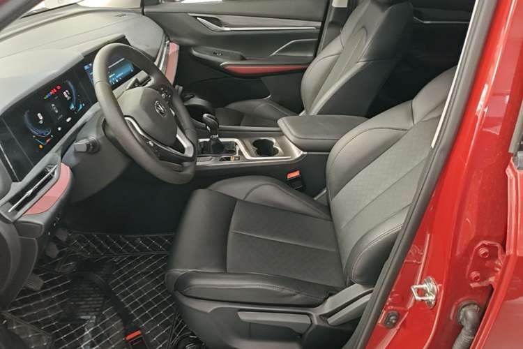 Used CHANGAN CS55PLUS 2020 1.5T Manual Colorful Model Left Front Seat