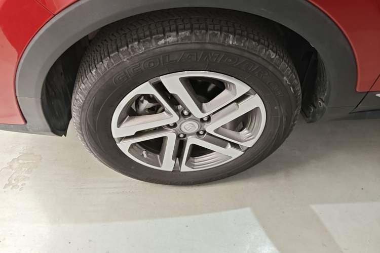 Used CHANGAN CS55PLUS 2020 1.5T Manual Colorful Model Left Front Wheel Hub