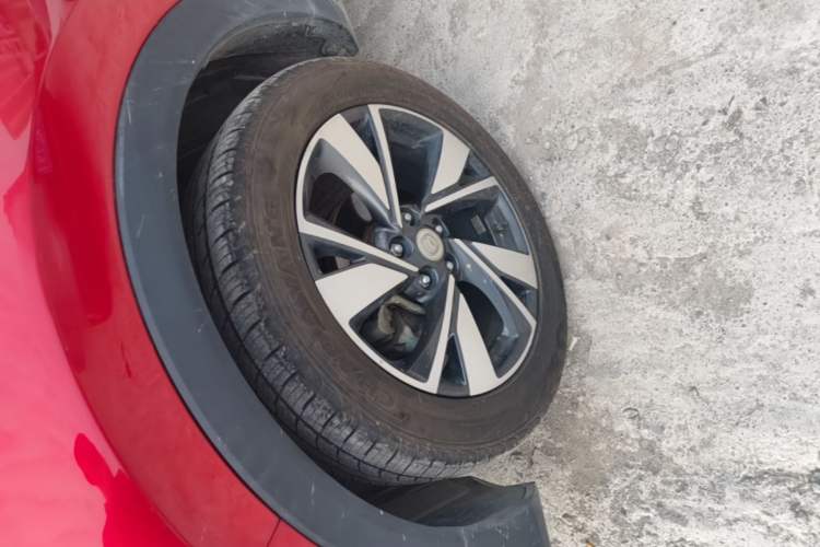 Used CHANGAN CS55PLUS 2020 1.5T Automatic Xuan Dong Edition Left Front Wheel Hub