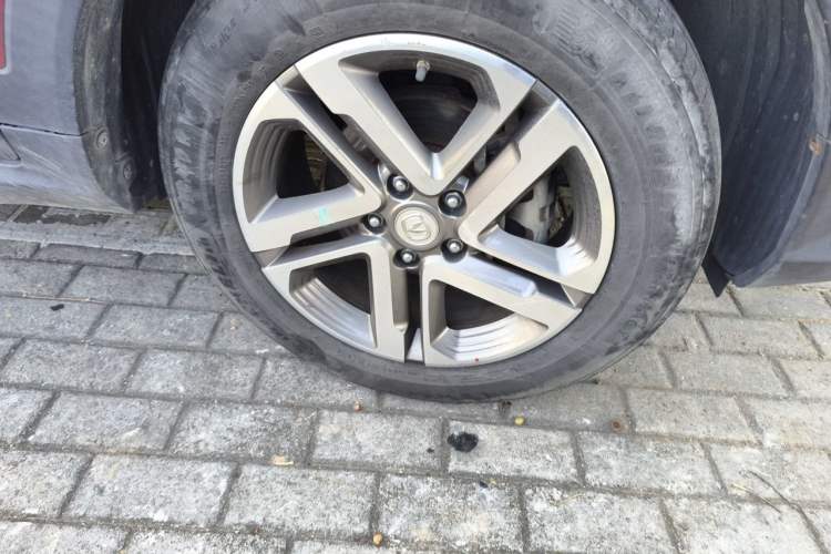 Used CHANGAN CS55PLUS 2020 1.5T Manual Colorful Model Right Front Wheel Hub
