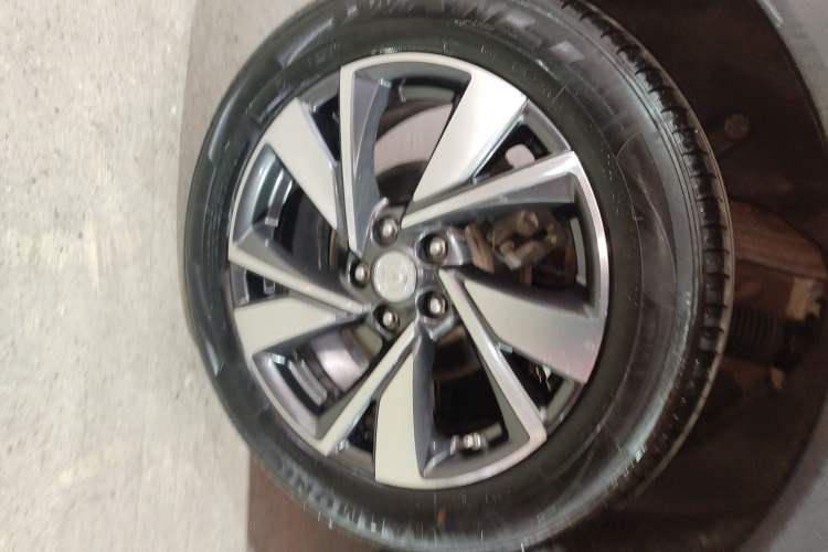 Used CHANGAN CS55PLUS 2020 1.5T Automatic Xuan Dong Edition Right Rear Wheel Hub