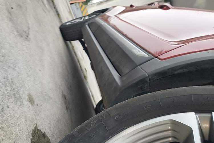 Used CHANGAN CS55PLUS 2020 1.5T Manual Colorful Model Right Side Sill