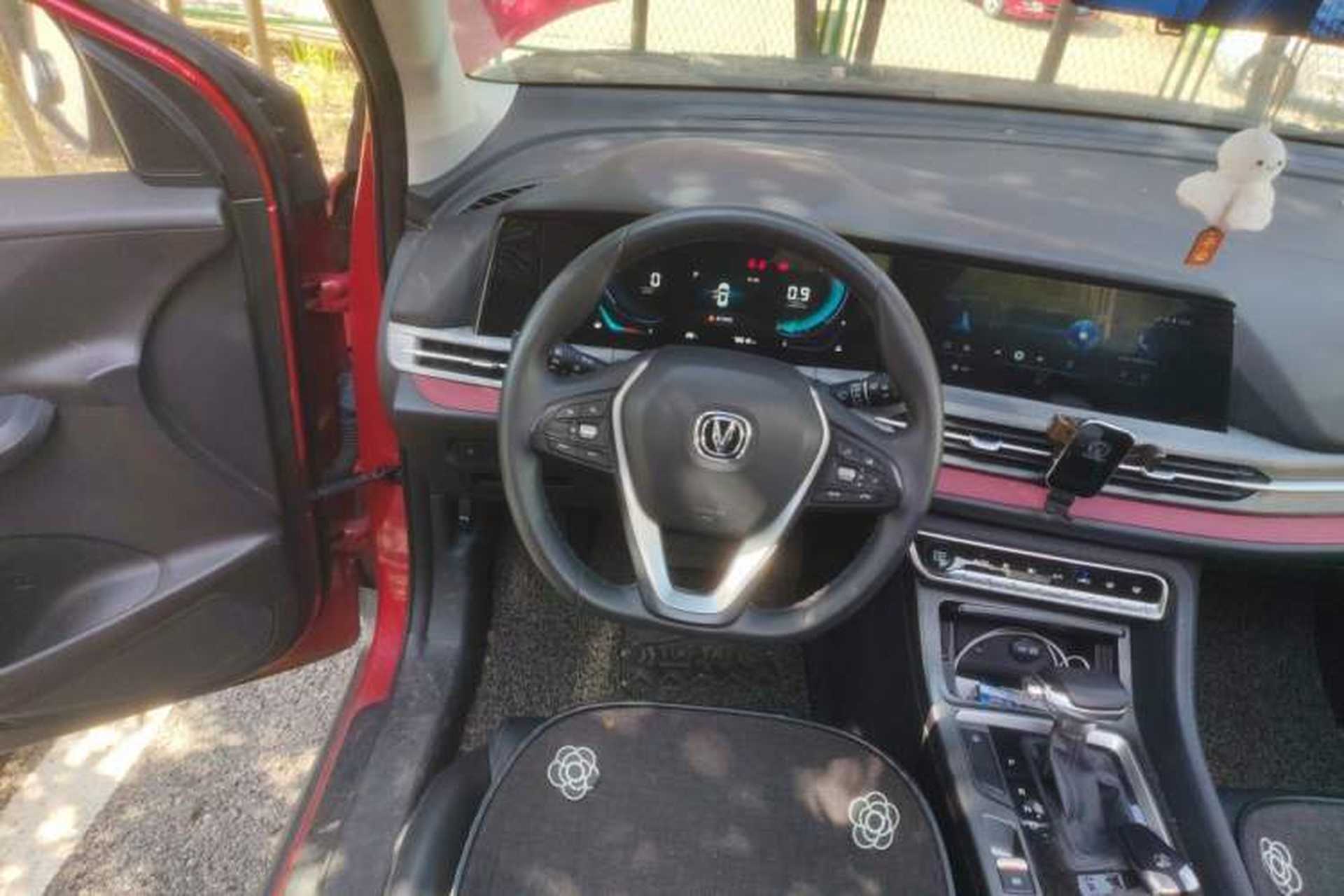 Used CHANGAN CS55PLUS 2020 1.5T Automatic Colorful Model Steering Wheel