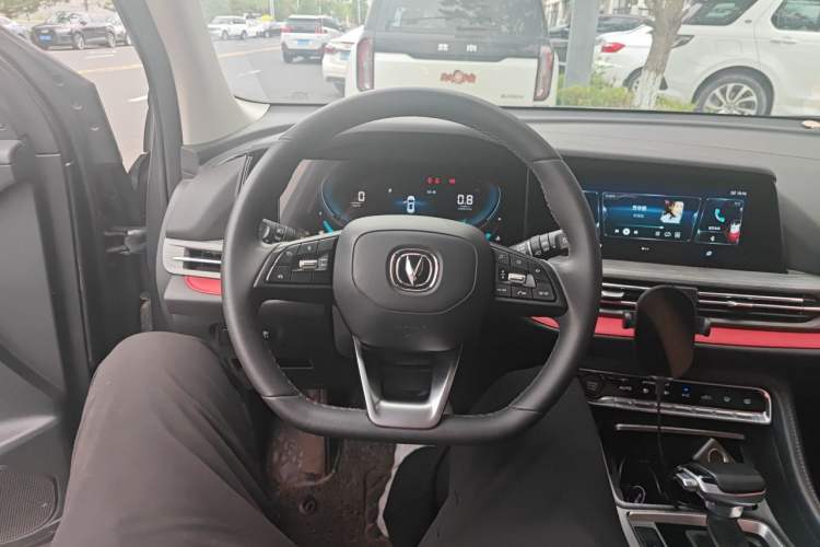 Used CHANGAN CS55PLUS 2020 1.5T Automatic Colorful Model Steering Wheel