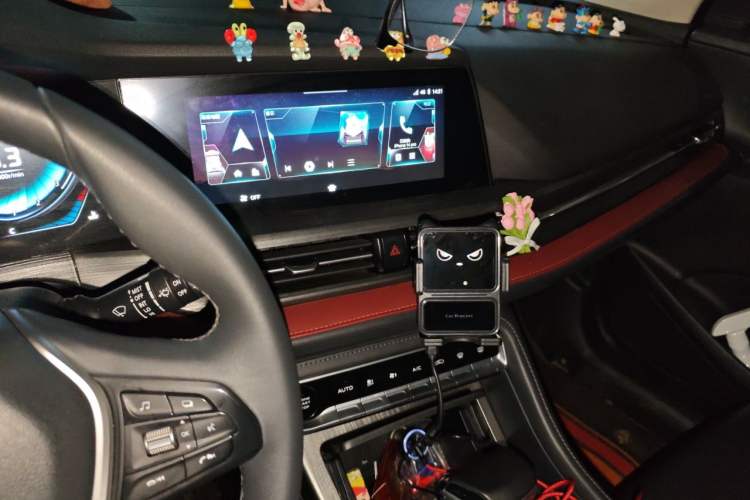 Used CHANGAN CS55PLUS 2020 1.5T Automatic Colorful Model Audio And AC Panel