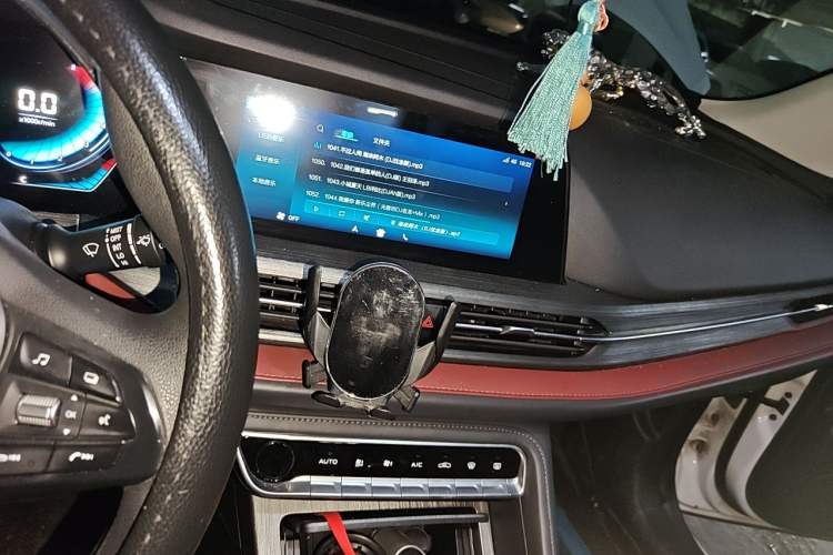Used CHANGAN CS55PLUS 2020 1.5T Manual Colorful Model Audio And AC Panel