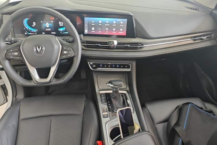 Used CHANGAN CS55PLUS 2020 1.5T Automatic Xuan Dong Edition Audio And AC Panel