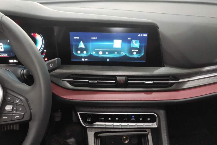 Used CHANGAN CS55PLUS 2020 1.5T Automatic Colorful Model Audio And AC Panel