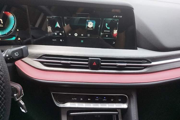 Used CHANGAN CS55PLUS 2020 1.5T Manual Colorful Model Audio And AC Panel