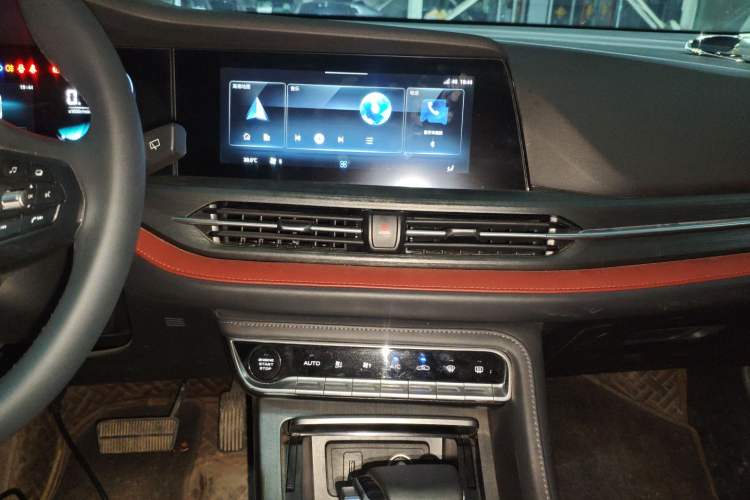 Used CHANGAN CS55PLUS 2020 1.5T Automatic Colorful Model Audio And AC Panel